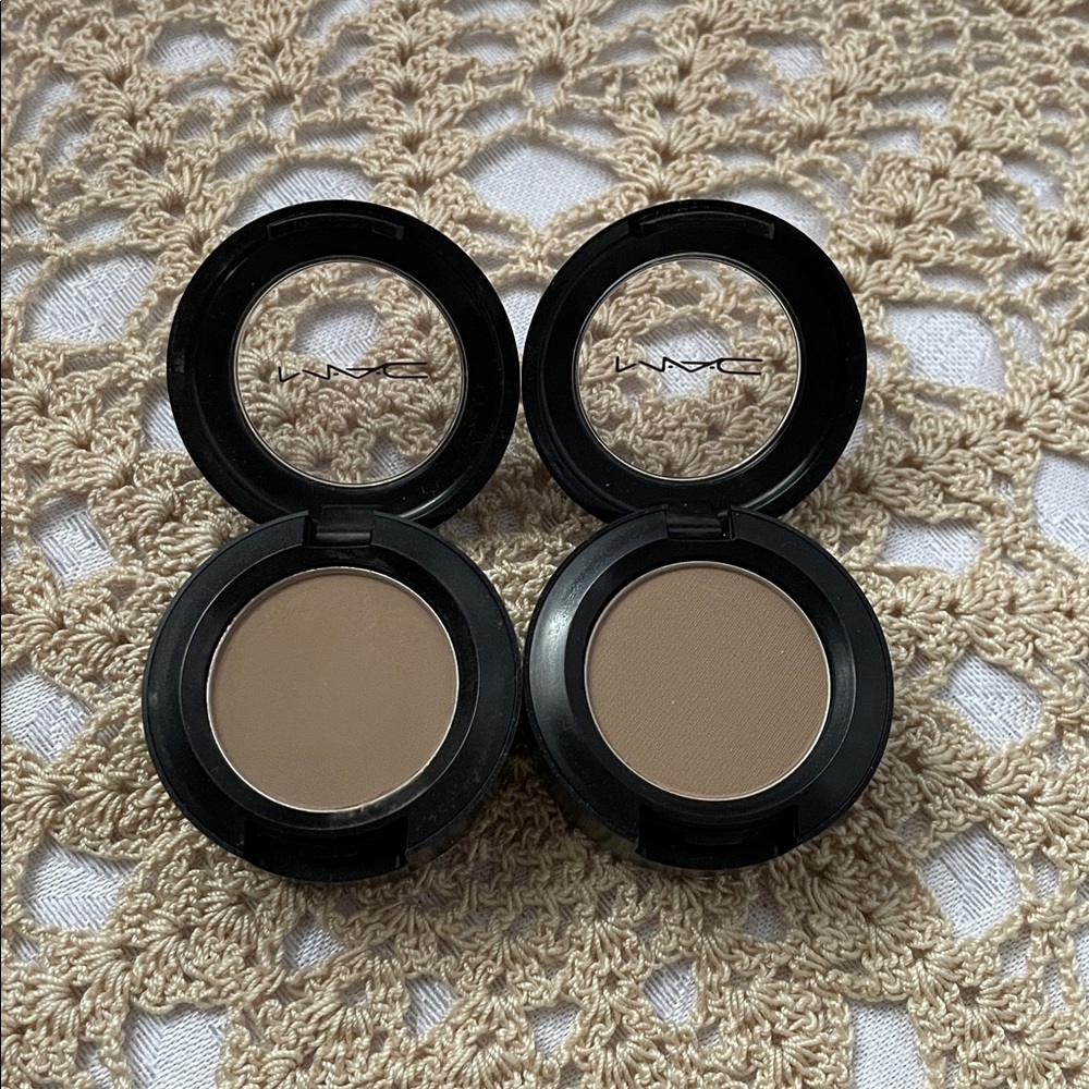 NWT MAC Cosmetics Neutral Tan Eyeshadow. F79. Qty. (2) - Picture 4 of 4